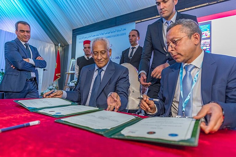Signing of the agreement: Mr. Mohammed Saleh Tamek: General Delegate for Prison Administration and Reintegration and Mr. Saïd Doukali, Country Director of DVV International Morocco.